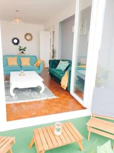 Appartements Cosy Mirabelle 2CH - Parc Expo - Balcon & Parking : photos des chambres