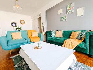 Appartements Cosy Mirabelle 2CH - Parc Expo - Balcon & Parking : photos des chambres