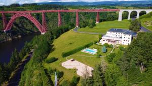Hotels Logis Hotel Beau Site : photos des chambres