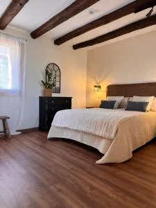 APARTAMENTOS VILLA DE GOYA - Letux