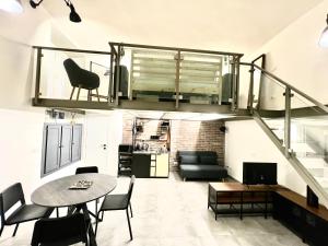 Testaccio Industrial Loft
