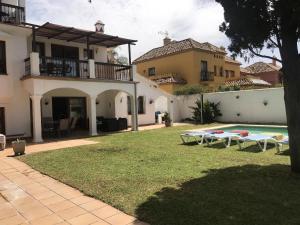 Large Beach Side Villa in Marbella