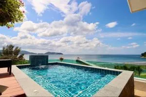 Luxury Rooftop Penthouse - Ban Kammala