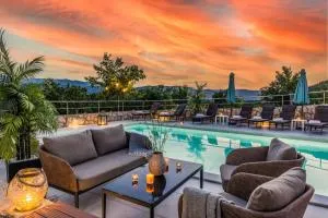 Villa Majestic Escape - Kamenmost