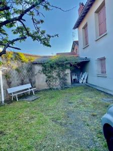 La grande maison-Toulouse Garonne-parkingjardin