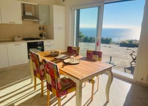 Bella Vista Poggi 180Grad fantastischer Meerblick & Pool