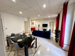 Appartements Spacieux T2 en hyper centre : photos des chambres