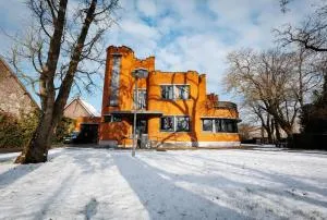 2-Bedroom Apt Above Venti Restaurant Near Xpo - Zwevegem