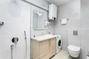 Status-M Apartments WOW