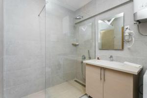 Status-M Apartments WOW