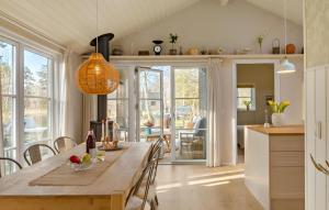 3 Bedroom Amazing Home In Rødby