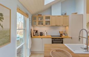 3 Bedroom Amazing Home In Rødby