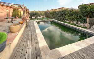 3 Bedroom Stunning Home In Orange