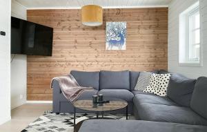 Gorgeous Apartment In Sysslebäck