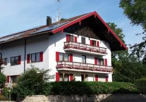 Ferienwohnungen Maderhof - Rimsting