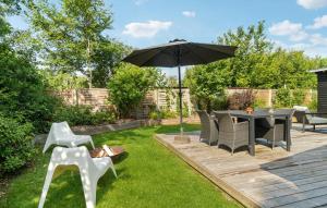 4 Bedroom Awesome Home In Glesborg