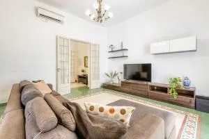 Enormous luxury 3-storey townhouse, rooftop EGAS1-1 - Msida