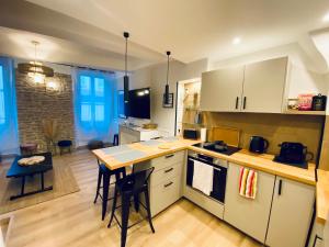 Appartement rénové Cannes Suquet