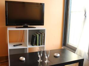 Appartements Studio cabine mezzanine 6 personnes - port tranquille, ascenseur, classe 2 etoiles - FR-1-229-65 : photos des chambres