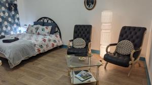 Appartements Le parc, centre-ville, thermes et opera : photos des chambres