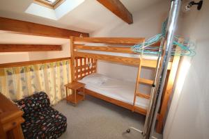 Villa 4 couchages terrasse sud parking piscine commune dans résidence sécurisée à 200m de la mer LRMA34