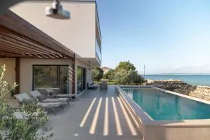 Courtside Luxury Villa Dalmatia - Dobropoljana