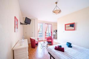 Appartements Tadasana - Studio vue montagne : photos des chambres