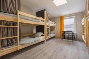 Regem Hostel - Marki