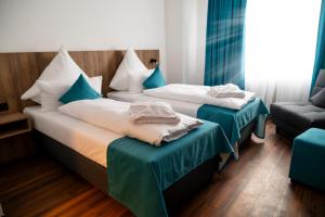 Deluxe Triple Room room in Hotel Hansa