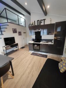 Appartements Loft and Studio and Love Room : Appartement en Duplex - Non remboursable