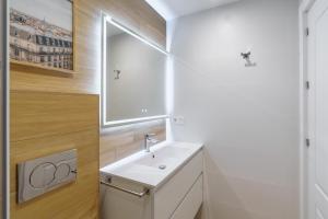 Monthly TRIUNFO Apt I 1 min from beach