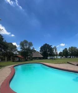 Vaal Haven - riverside getaway - Ubytování bez kategorie ve městě Vanderbijlpark