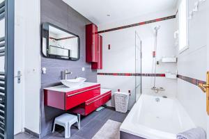 Villas Charmante Maison au calme : photos des chambres