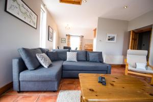 3 Fishery Cottages - 2 Bedroom house close to town