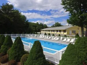 High Seas Motel - Salsbury Cove