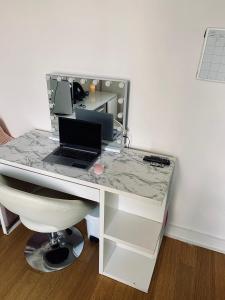 City View Lux Condo Studio For Yourself