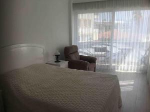 Castle81homes Red, sea view central flat
