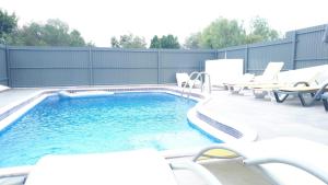 Marina Vila Apartment with Pool