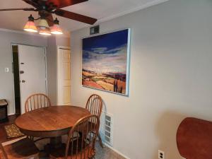 Beautiful Apt, Woffice Area 2br, Long Term