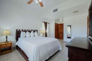 Best Western Grand Baymen Gardens