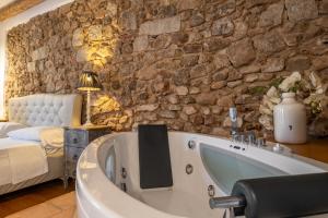 Dimoras Stone Suites img40