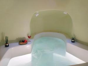 Santorini Oasis- Cave House - 4hvězdičkové hotely ve městě Fira