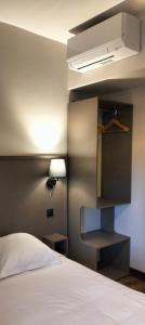 Hotels HOTEL ROYAL MONTREUIL : photos des chambres
