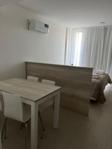 Departamentos y monoambientes Santiago 115