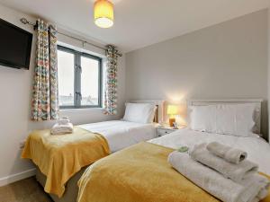 2 Bed in Charlestown 90410