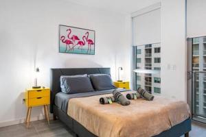 Heart of downtown Miami Studio POOL & GYM