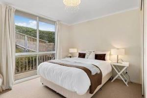 Hidden Bay Retreat-5 Bed- 15min to Hobart