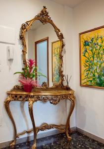ARENA DINTORNO LUXURY e SUITES