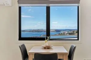 The View Studio Apartment Fully self-contained Sandy Bay - Taroona