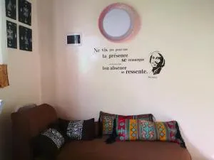 Tout confort avec jardin entrée Bastos - Mokolo